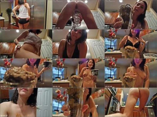 Ass-Cream Full Glass starring Alexa Piss Scat