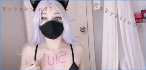 KnkyKttn97 Engages in Hardcore Anal and Scat Body Art