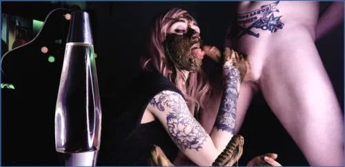 Dirty Betty's Filthy Femdom and Kaviar Scat Play