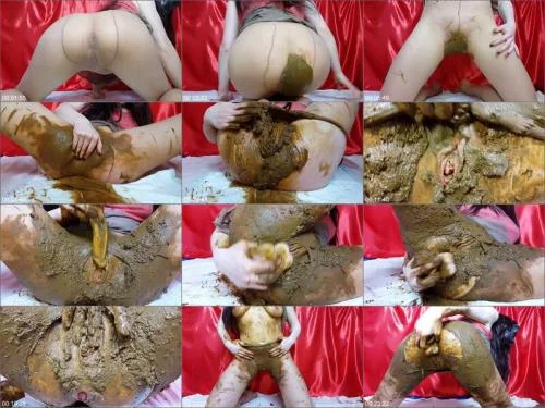 Dirty Spoiled Tights starring Anna Coprofield Solo Scat