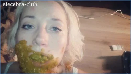 Elecebra in Extreme Scat and Peeing Action with Vomit and Blood