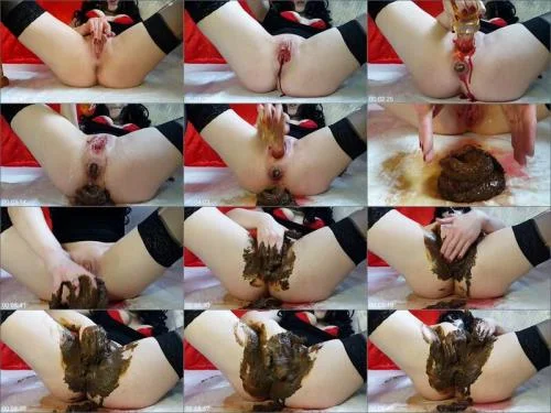 Anna Coprofield Solo Scat - Trick Or Treat (My Bloody Pussy Full Of