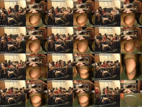 Stupid Slaves Femdom Scat - Buttholes over 1 Toilet face Part 3