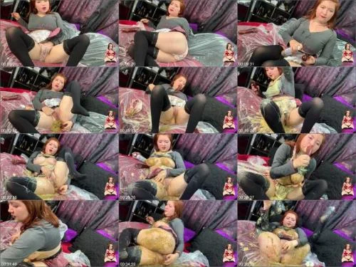 Extra Messy Girl for Daddy starring GingerCris Scat Smear