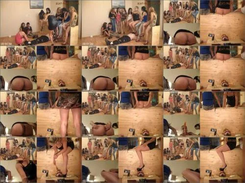 Girls Shitwall Part 02 Nicole - Valery Femdom Scat