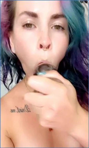 LilbuttLex Dominates with Fisting, Toys, and Gaping in Scat BDSM Spree