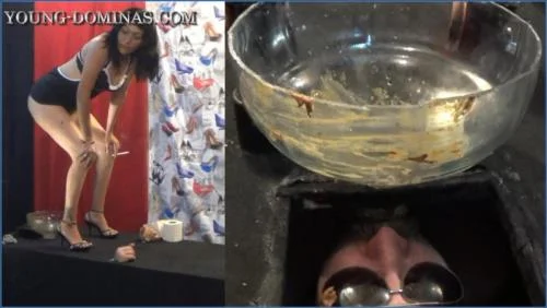 Stupid Slaves Dominates with Farting and Facesitting in Nasty Scat