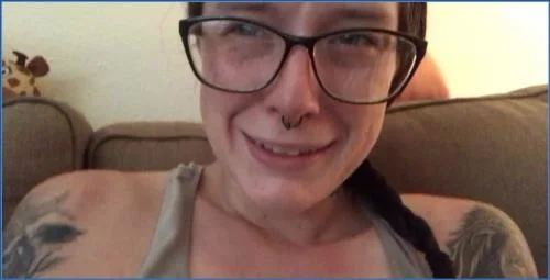 Missellie Smears Shit, Pukes, and Drinks Piss in Rough Roleplay