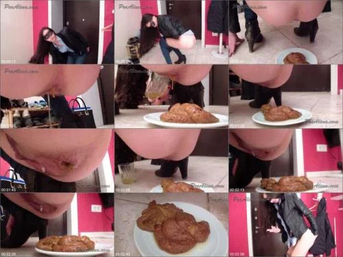 PooAlina - Delivery of food for the toilet slave Shit Eating