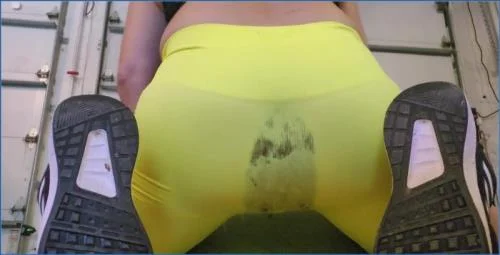 BetweenMyCheeks Takes Her Workout to New Depths with Dildo and Scat