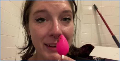 Missellie Defies the Camera with Mucky Puking and Anal Play - Scat