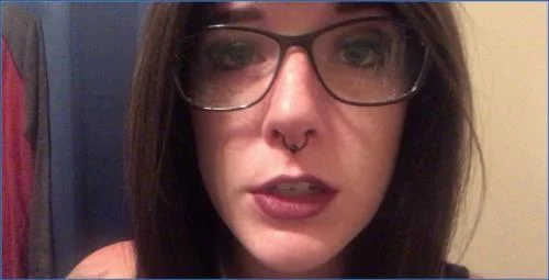 Missellie Vomits and Smears Her Shit in a Voyeur Scat Run - Dirty