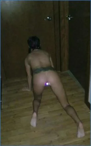 LilbuttLex Fists Her Way Through Extreme Scat and BDSM Action