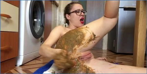 Ella Gilbert's 24-Hour Scat Experiment with Toilet and Diarrhea