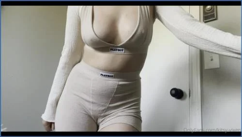 Queen Kitsy's Scat Dives Deep into Wild Femdom Scat with Kitsy Vixen