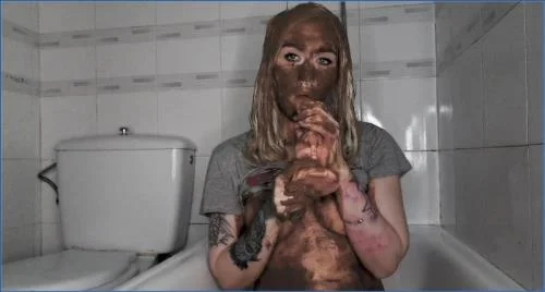 Kaviar Video Stars in Extreme Luxus Scat Play with Top Model Betty
