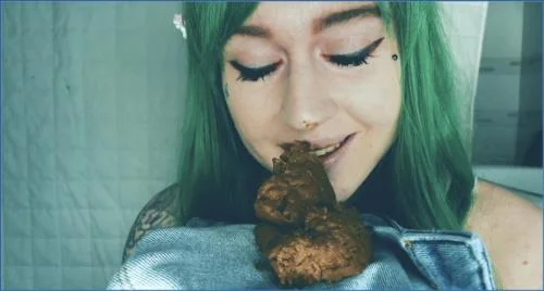 Hardcore Shitting Copro with SweetBettyParlour in Freaky Scat Panty