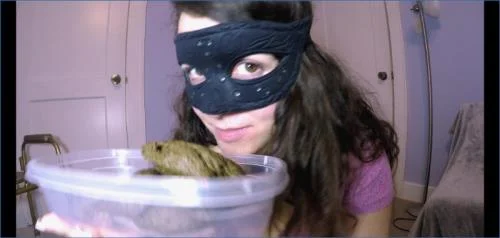 Love Rachelle Delivers Filthy Copro and Shitting from Start to Finish