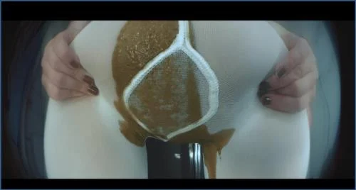 Sweet Betty Parlour gets filthy with poop and smearing