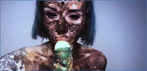 DirtyBetty's rough French Scat With Vomit and Deep Smearing